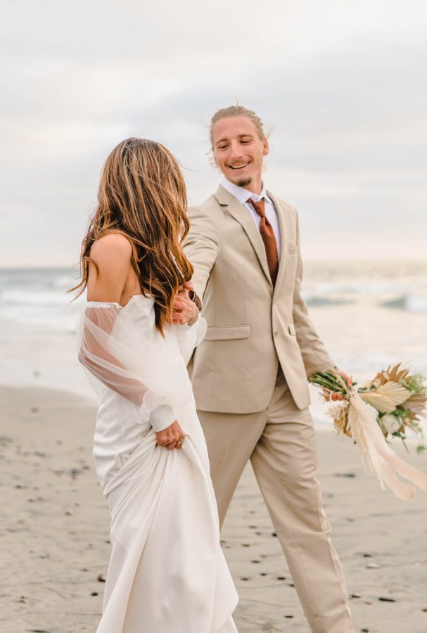 wedding elopement walking beach