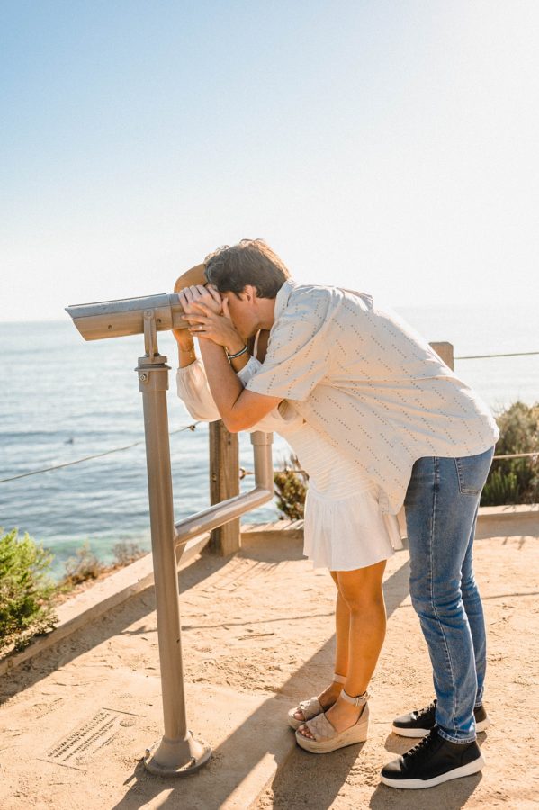 engagement couple crystal cove lookout